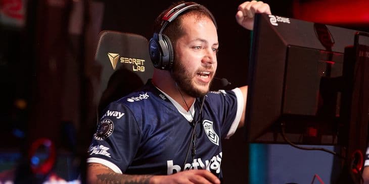 Аналіз Тижневого Рейтингу HLTV CS2: Зміни Позицій Українських Команд - Game UA HLTV CS2 тижневий рейтинг